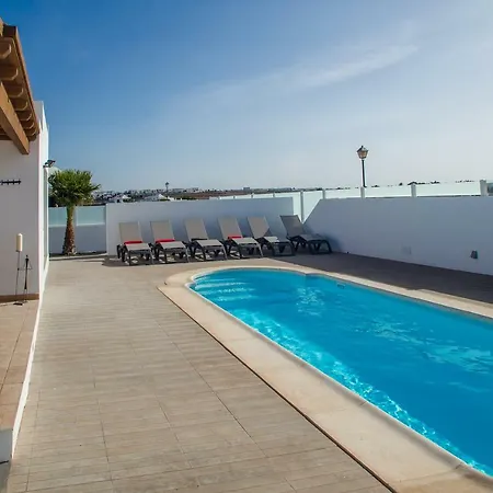 White House - Marina Rubicon - Vila *