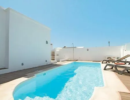 White House - Marina Rubicon - * Playa Blanca (Lanzarote)